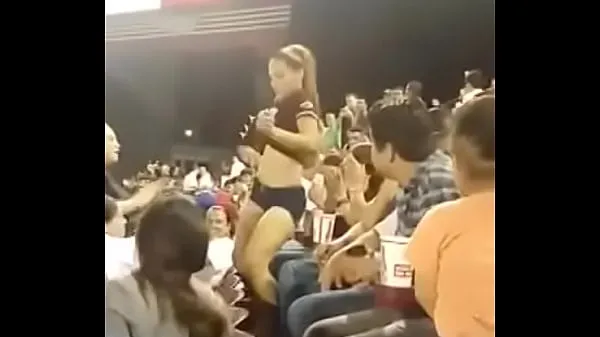 HD Girl from Culiacan Dancing in Estadio Tomateros Culiacan tubo total