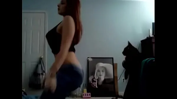 HD Millie Acera Twerking my ass while playing with my pussy putki yhteensä