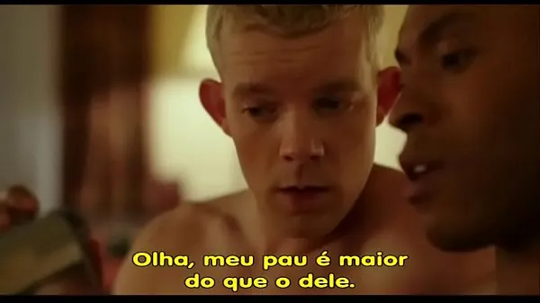 HD Russell Tovey e Arinze Kene totalt rør