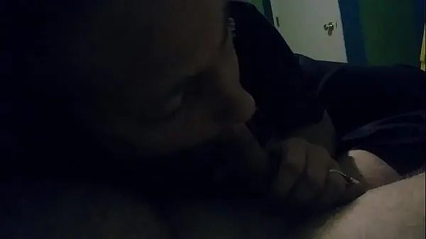 HD Wife sucking my dick συνολικός σωλήνας