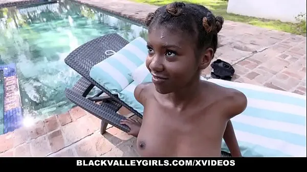 HD BlackValleyGirls - Hot Ebony Teen (Daizy Cooper) Fucks Swim Coach total Tube