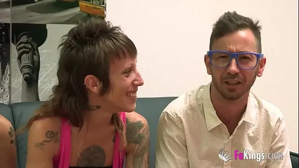 HD La première épouse d'un couple inexpérimenté se retrouve mal Tube total