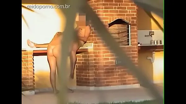 HD Casal e flagrado fazendo sexo no sitio toplam Tüp