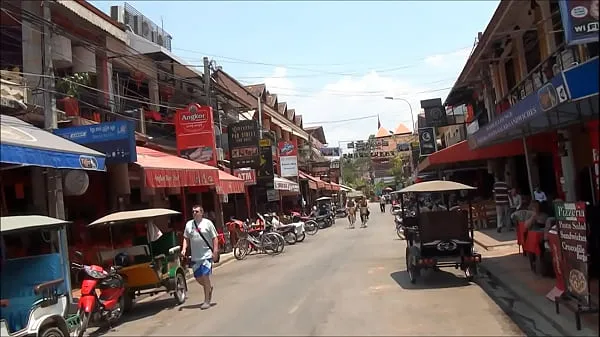 HD Pub Street Siem Reap Cambodia putki yhteensä