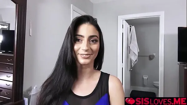 HD Jasmine Vega asked for stepbros help but she need to be naked skupaj Tube