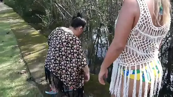 HD The video leaked on internet !!! Backstage of a porn movie in the bush. Agatha ludovino and Paty Butt pornstar getting ready to take rod کل ٹیوب