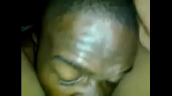 HD Jamaican man eats pussy teljes cső