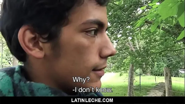 HD LatinLeche - Un garçon latino mignon se fait sodomiser par un goujon accroché Tube total