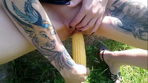 HD Lucy Ravenblood fucking pussy with corn in public total Tube