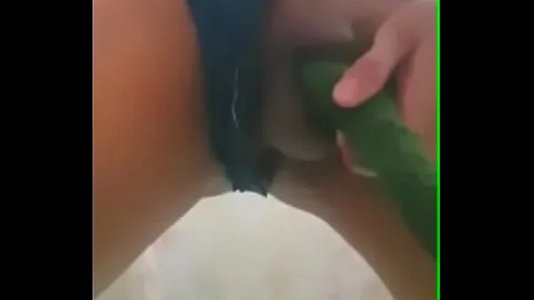 HD Desi Shemale wants her to fuck her like this หลอดทั้งหมด