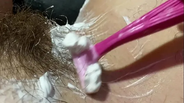 HD Nuevo video de compilación de video de primer plano de clítoris grande y peludo tubo total