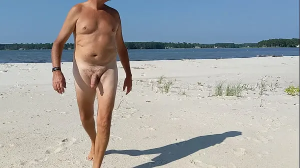 HD Naked at a non nude beach total Tabung