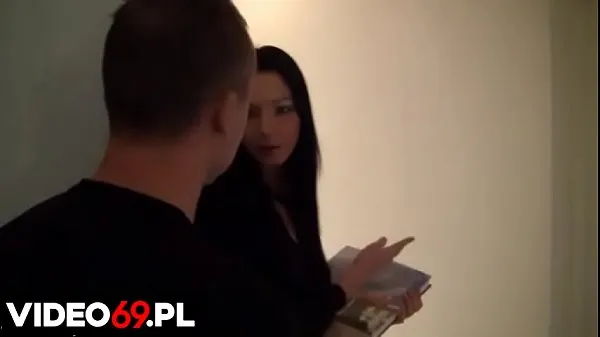 HD Polish porn - MILF real estate agent fucked by a client teljes cső