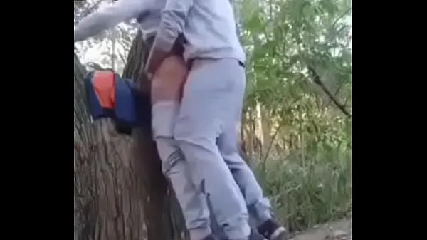 HD Ho beccato mio fratello nel bosco tubo totale