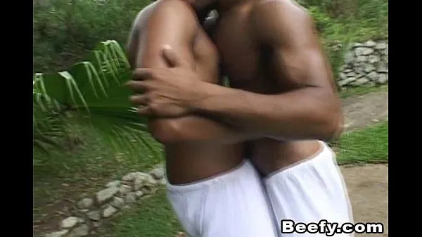 HD Black Guy Fucks Beefy Gay With Big Dick całkowity kanał