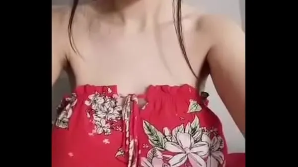 HD Showing huge tits on periscope całkowity kanał