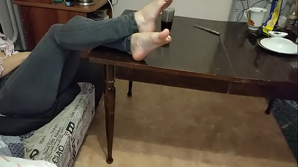 HD REAL SEX TAPE - My Step Mom's Dirty Smelly Soles Jerking My Dick - Footjob Homemade teljes cső