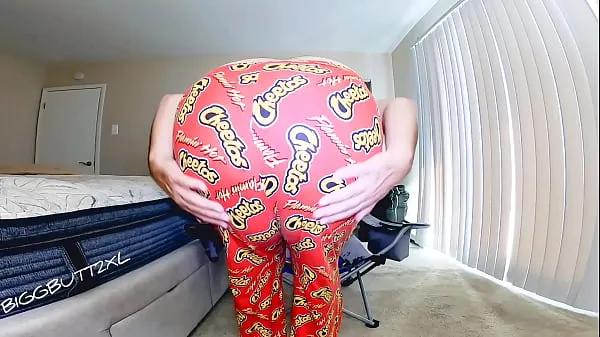 HD BIGGBUTT2XL TWERKING HIS FAT ASS AT HOME NOVEMBER 10TH 2021 totalt rör