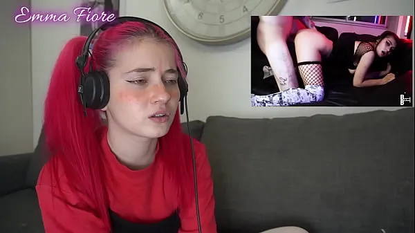 HD Petite teen reacting to Amateur Porn - Emma Fiore total Tube