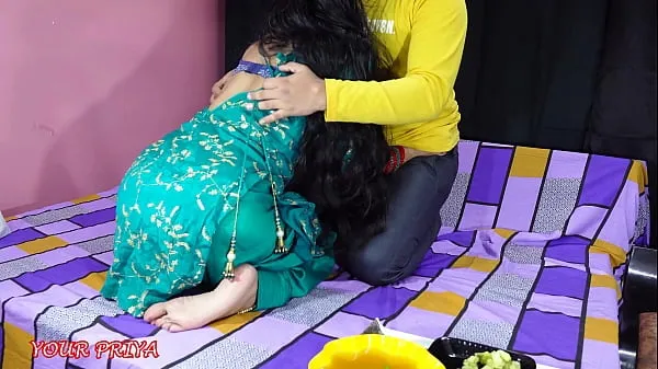 HD desi marido esposa foda rápida diária, dando-lhe uma surpresa com áudio hindi claro tubo total