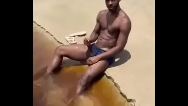 HD atrapado en la playa tubo total