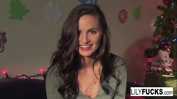HD Lily tells us her horny Christmas wishes before satisfying herself in both holes total Tube