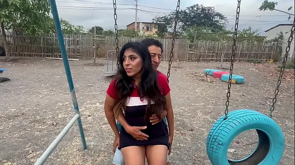 HD And if they discover us? , fun sex in a public park with my fucking whore girlfriend and a horny stranger συνολικός σωλήνας